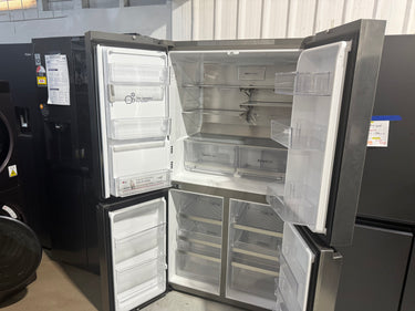 Factory second LG 637L French Door Fridge with Plumbed Ice &Water Dispenser – Stainless Steel (GF-L700PL)